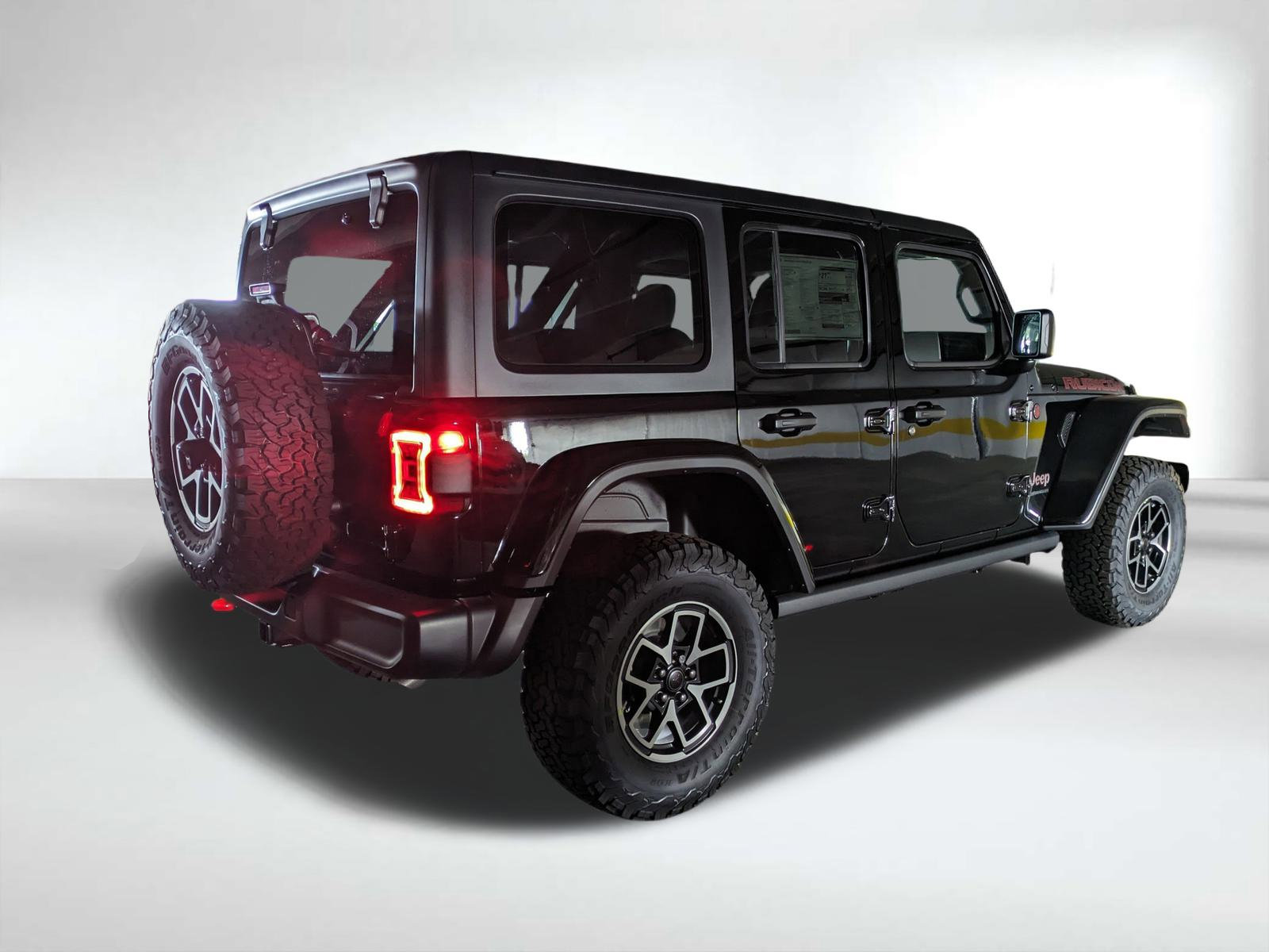 2025 Jeep Wrangler Rubicon photo 4