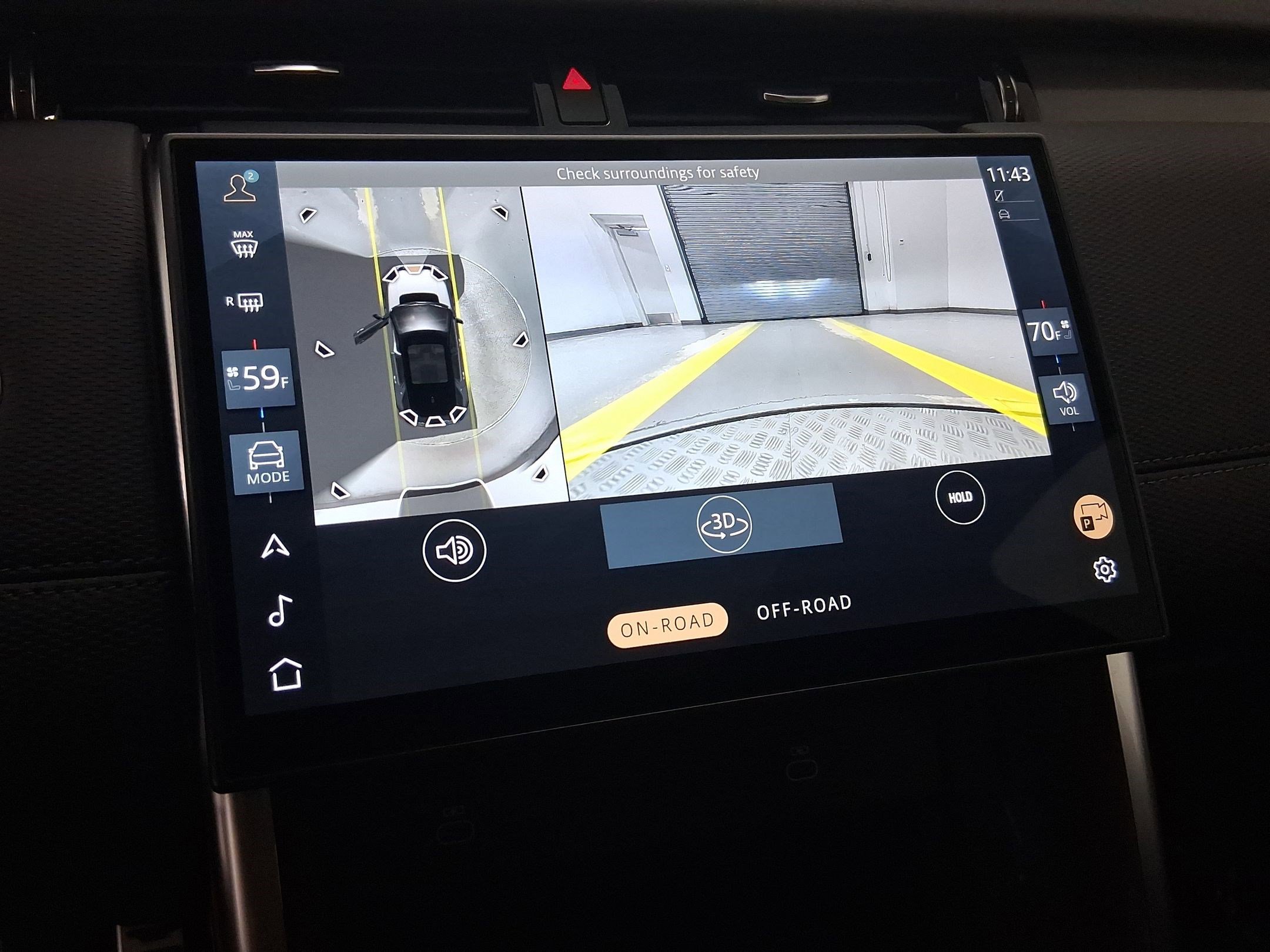 2025 Land Rover Discovery Sport Dynamic SE photo 22