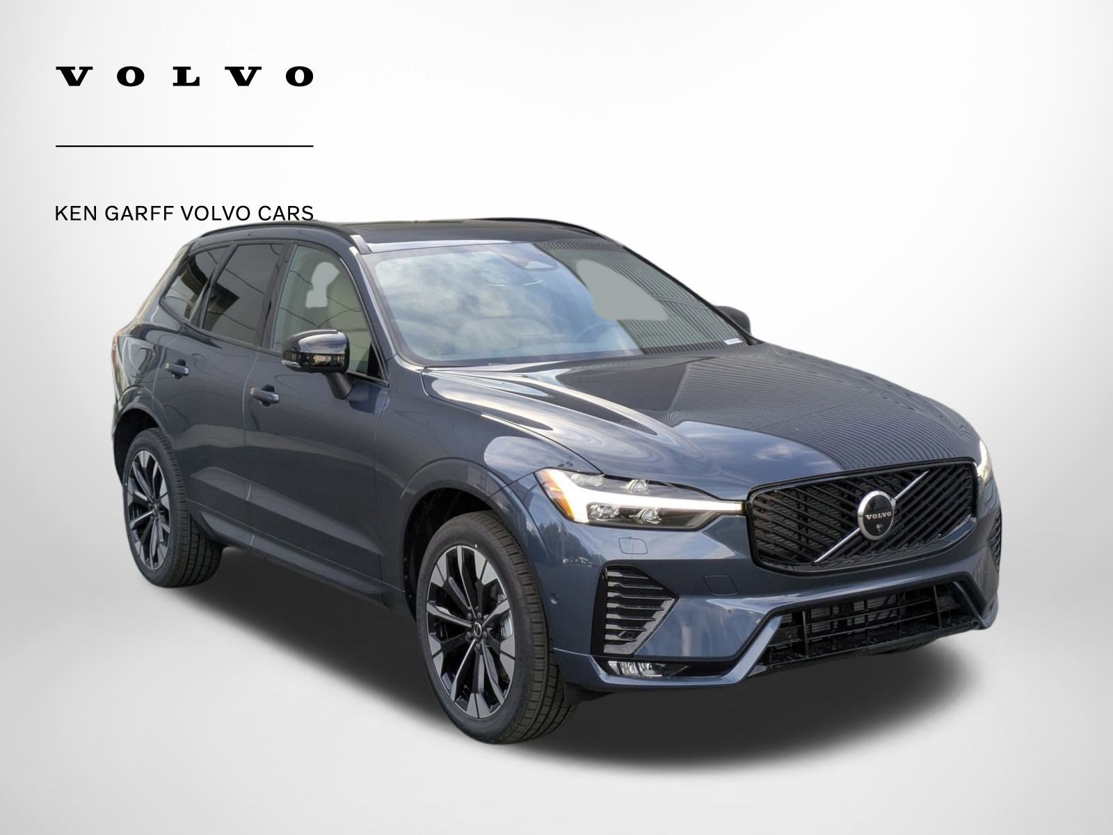 2026 Volvo XC60 Plus's photo