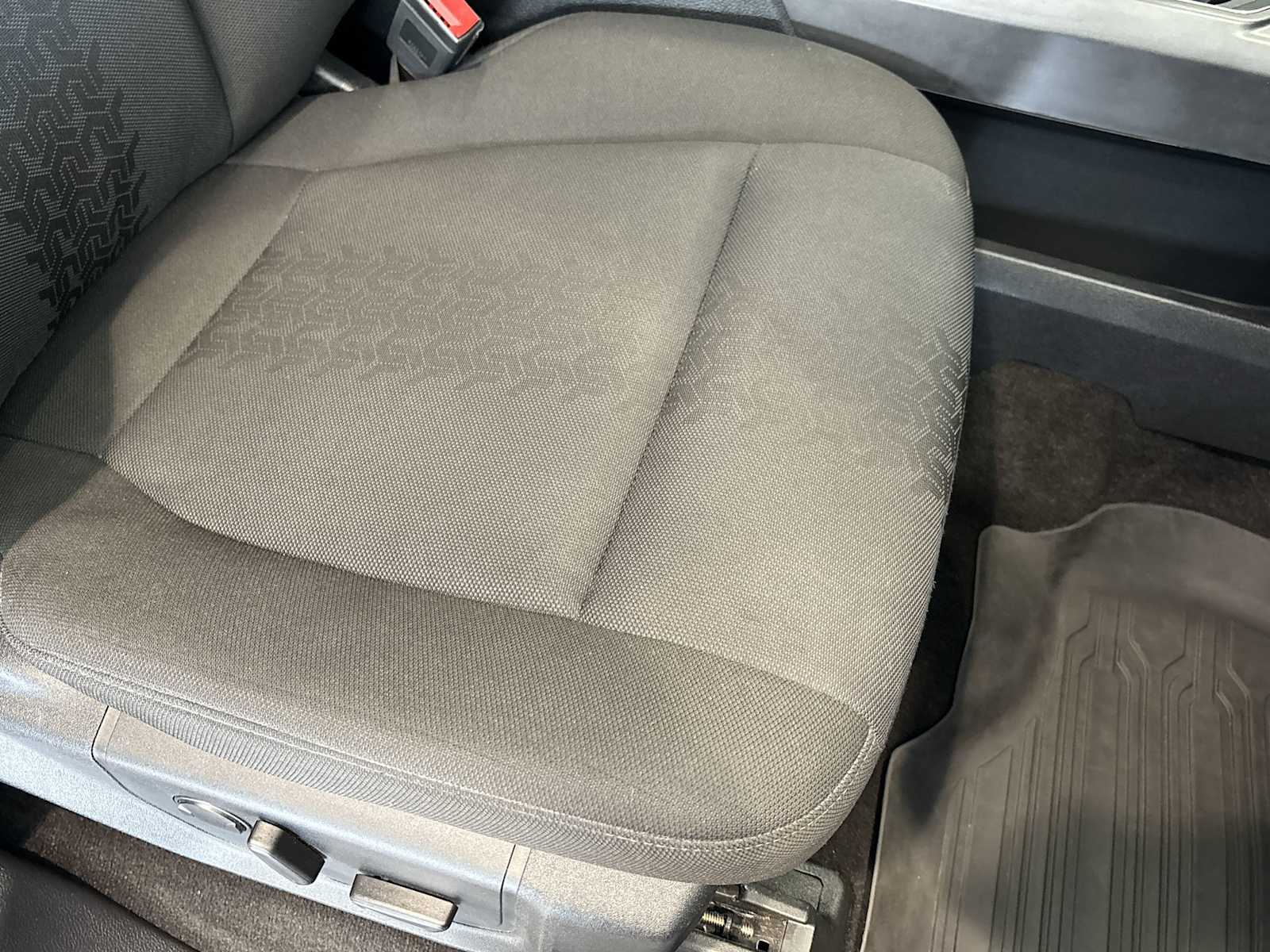 2019 Ford F-150 XLT photo 24