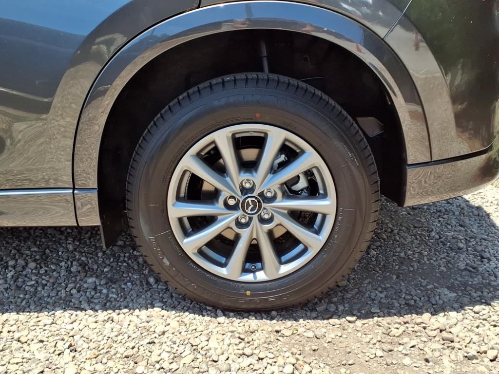 2025 Mazda CX-5 2.5 S Preferred photo 4
