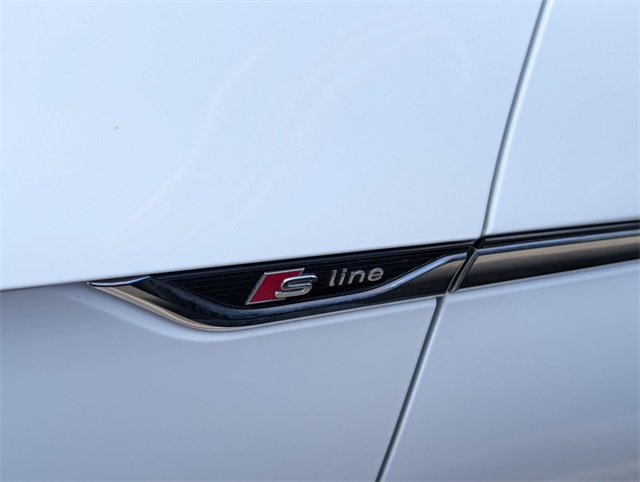 2021 Audi A5 45 S line Premium photo 4