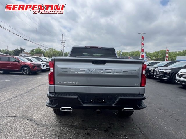 2025 Chevrolet Silverado 1500 LT Trail Boss photo 3