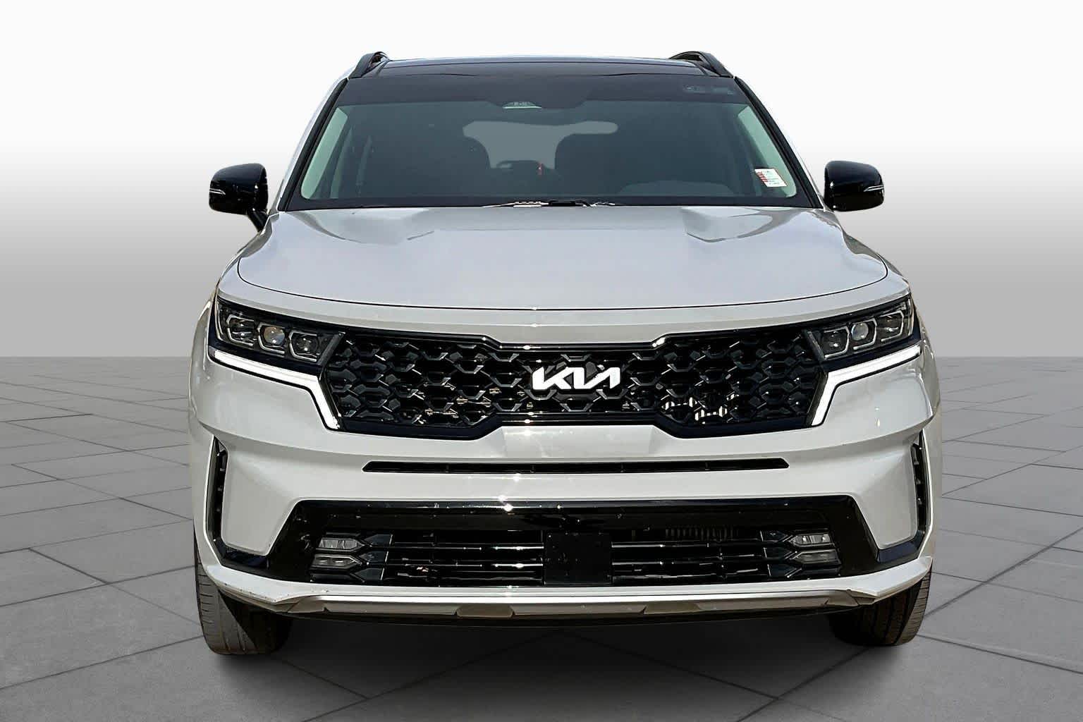 2022 Kia Sorento SX photo 3