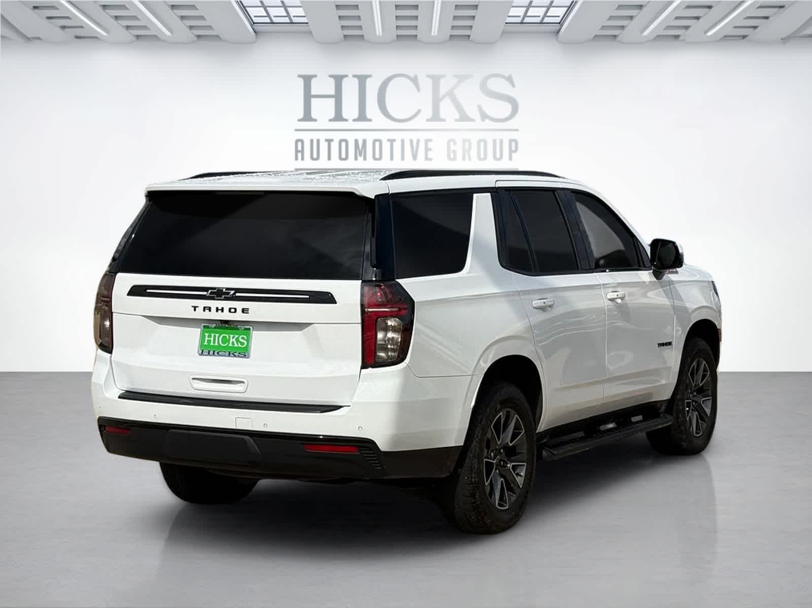 2024 Chevrolet Tahoe Z71 photo 2