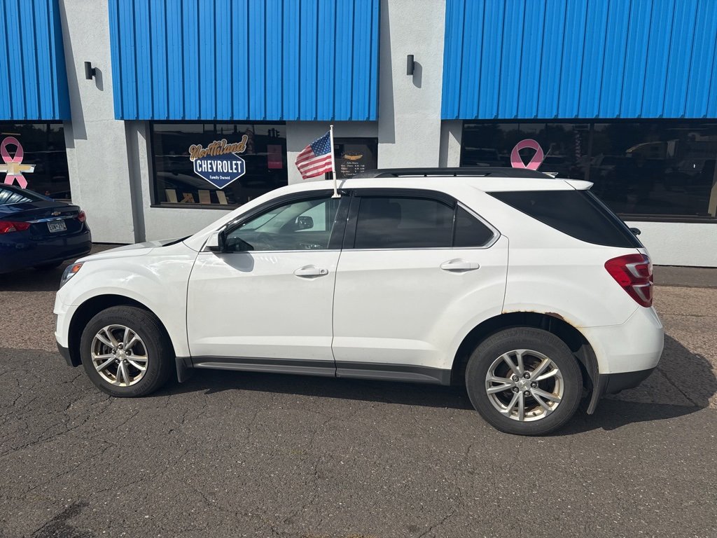2017 Chevrolet Equinox LT photo 15