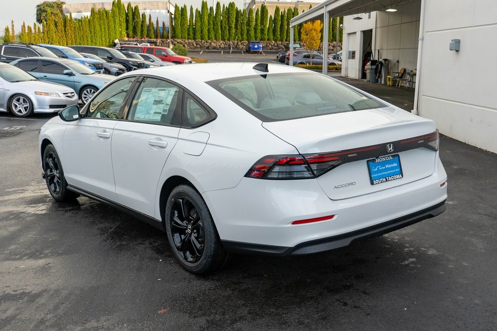 2025 Honda Accord SE photo 7