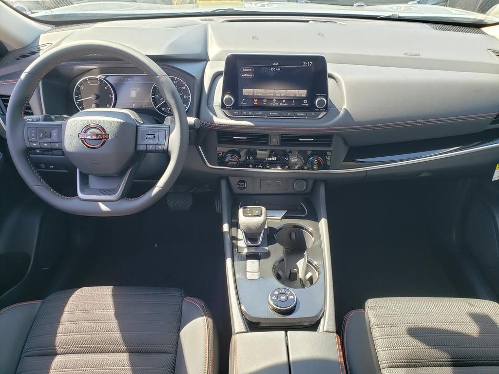 2026 Nissan Rogue SV photo 9