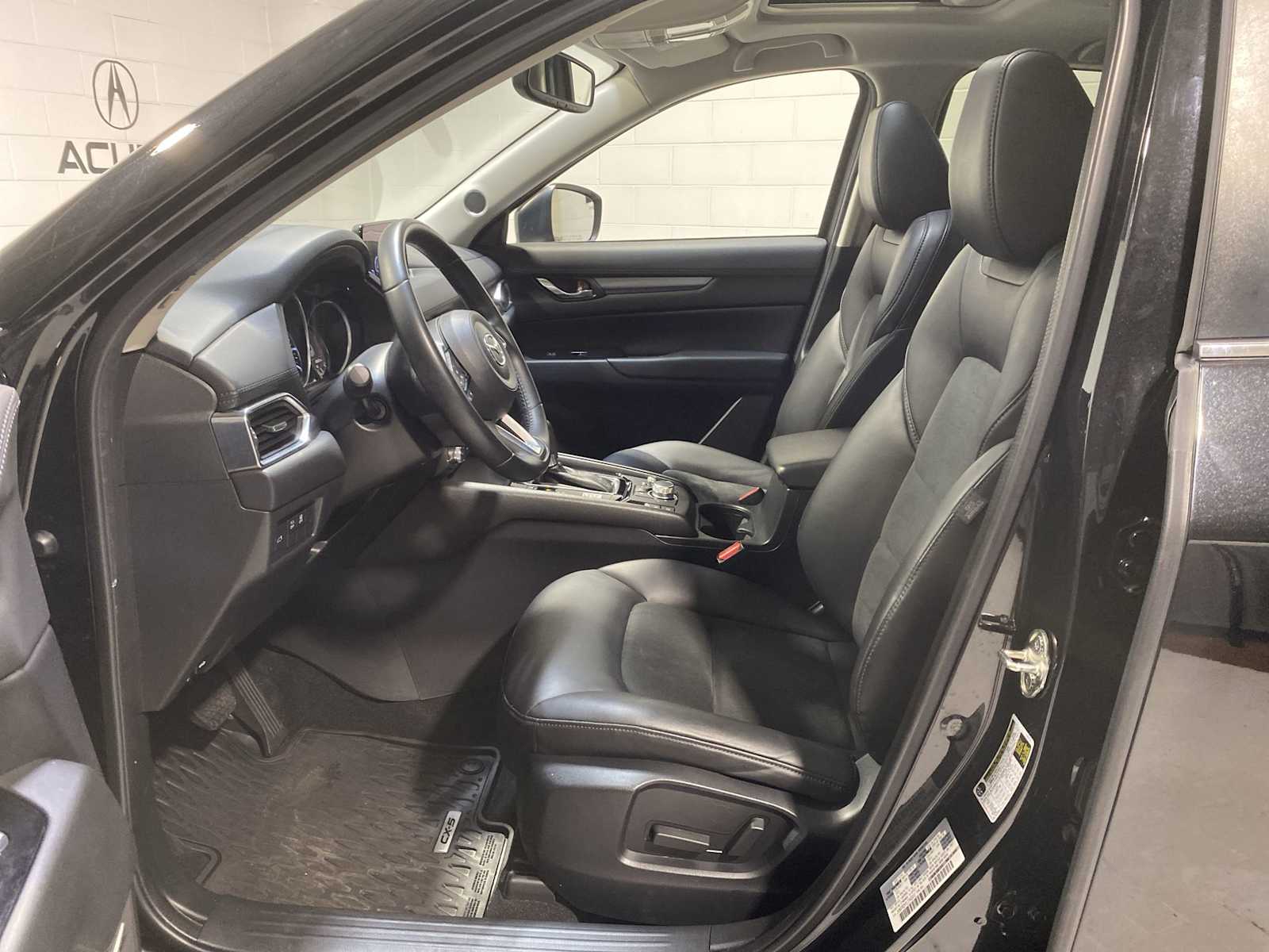 2020 Mazda CX-5 Touring photo 2