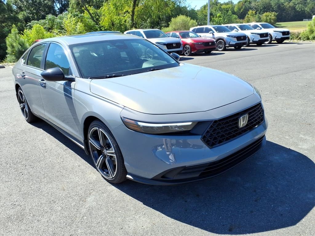 2025 Honda Accord Hybrid Sport's photo