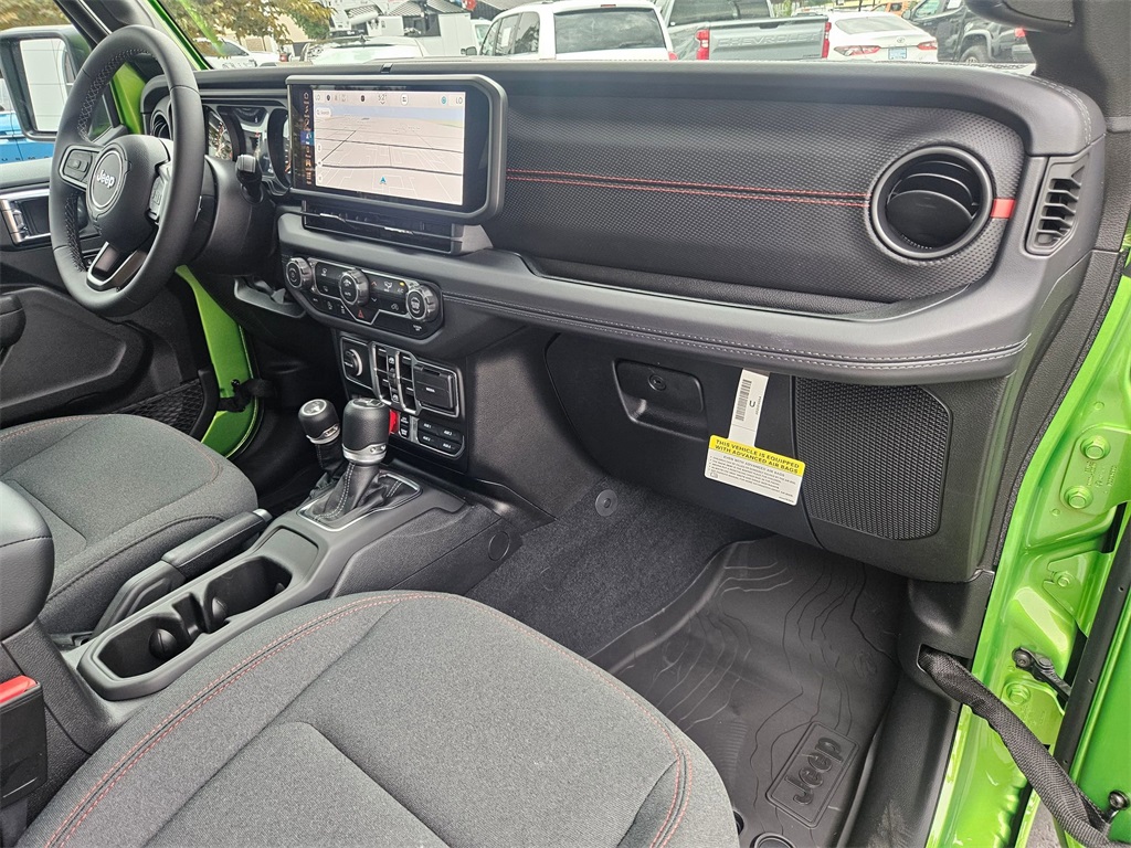 2025 Jeep Wrangler Rubicon photo 33
