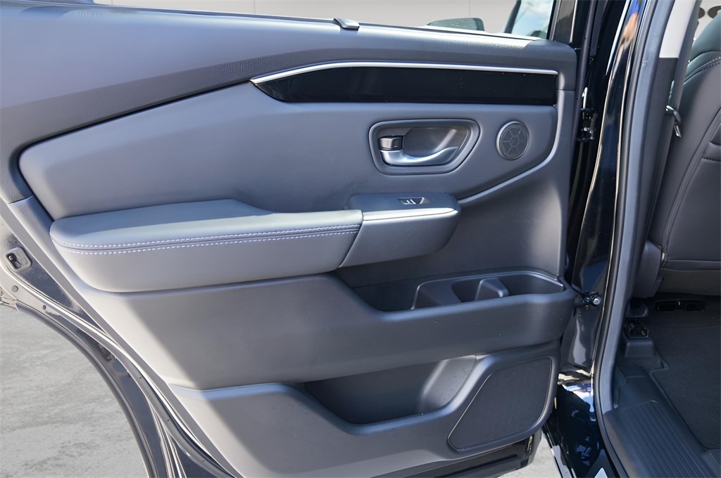 2025 Honda Pilot EX-L photo 22