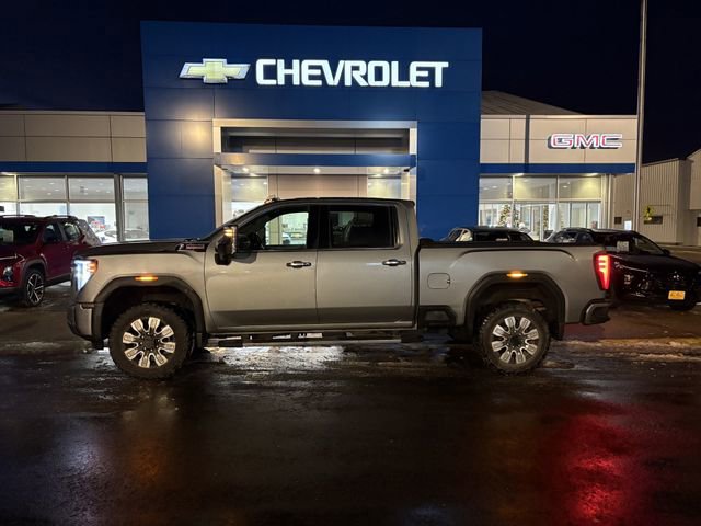 2024 GMC Sierra 2500HD Denali's photo