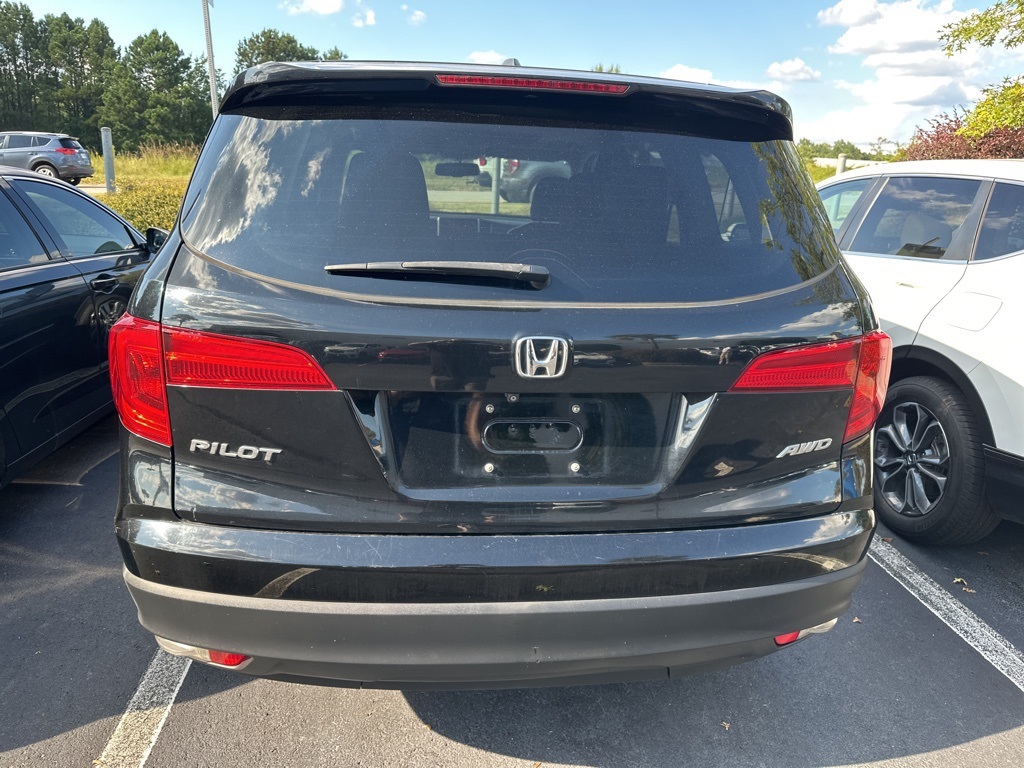 2016 Honda Pilot EX-L photo 3