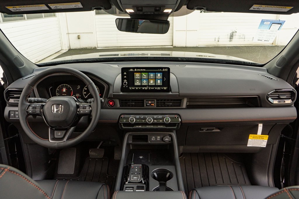 2025 Honda Pilot TrailSport photo 20