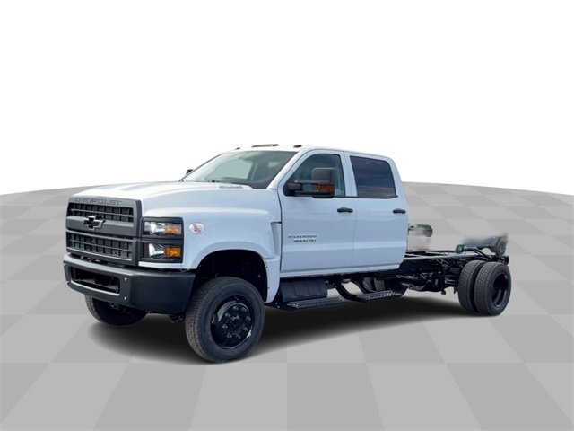 2023 Chevrolet Silverado 5500HD Work Truck photo 4