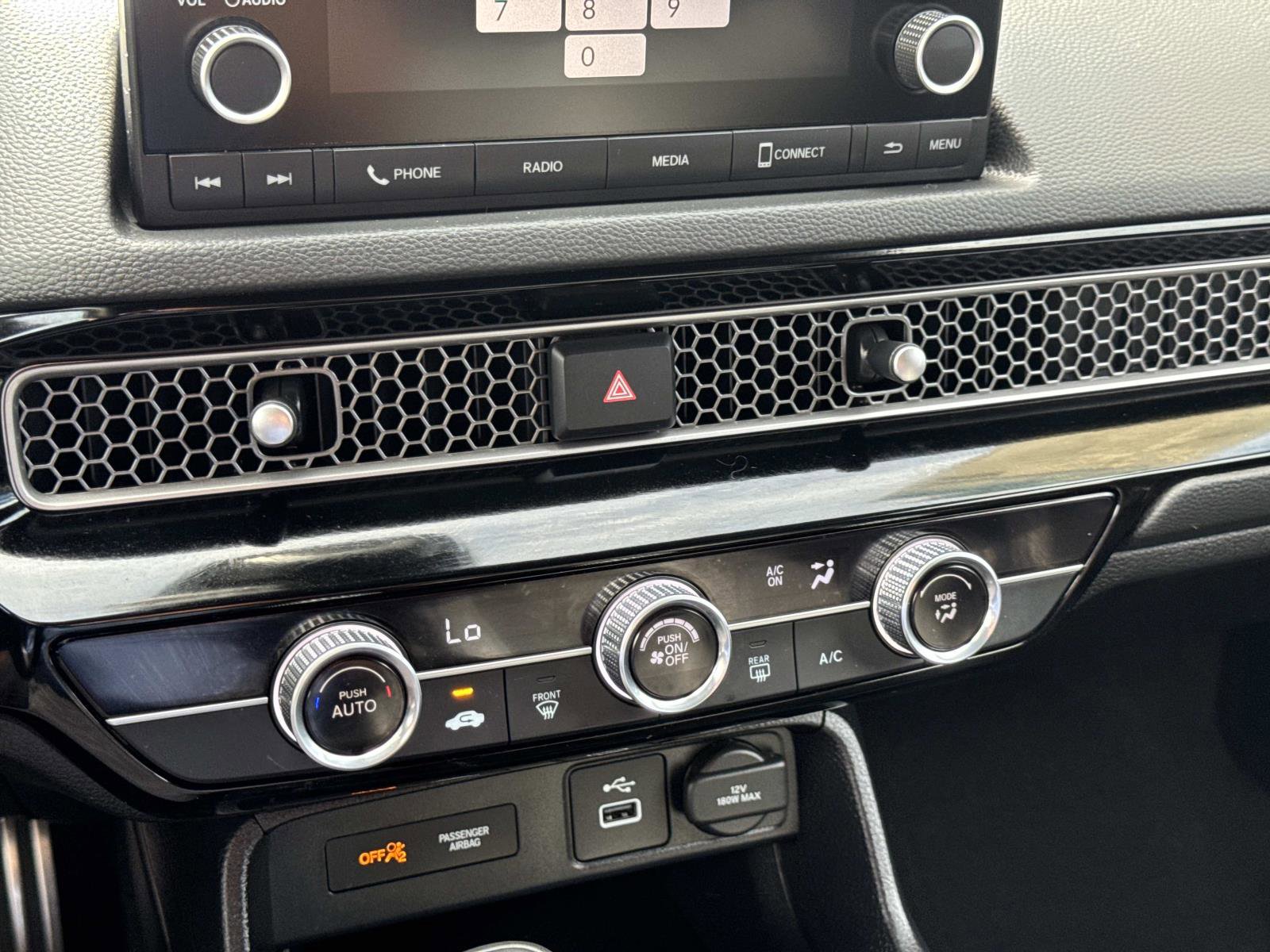 2024 Honda Civic Sport photo 24