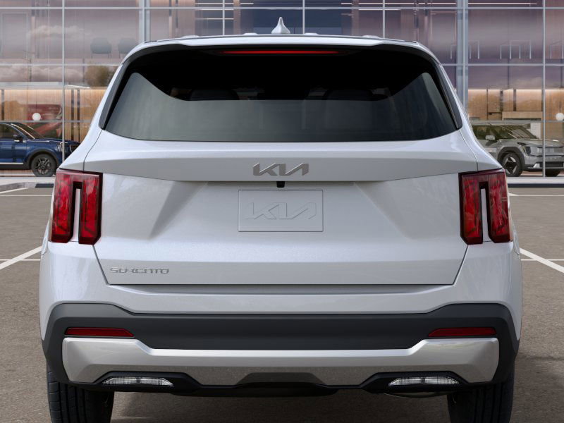 2025 Kia Sorento LX photo 13