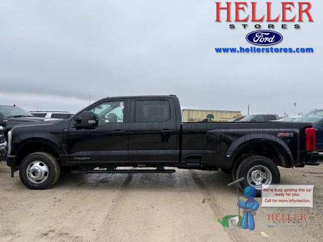2026 Ford F-350 Super Duty XL's photo