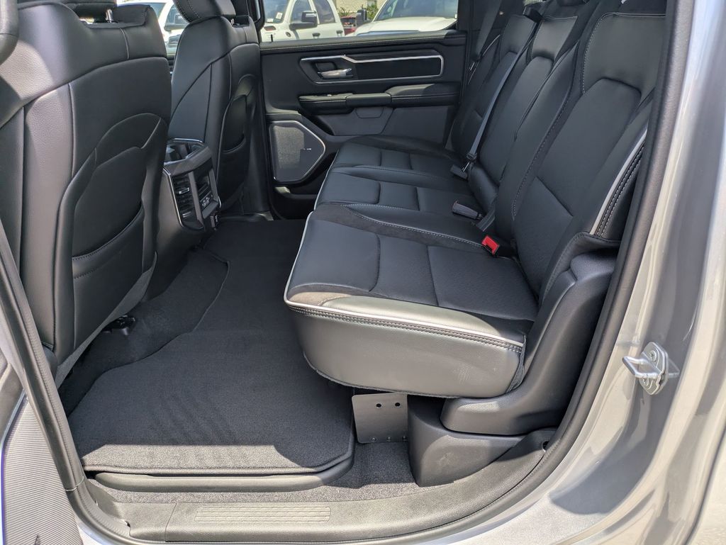 2025 Ram 1500 Laramie photo 26