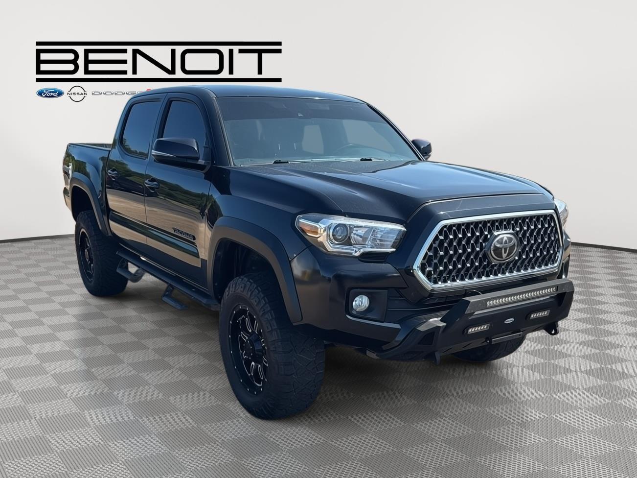 2019 Toyota Tacoma Double Cab TRD Off-Road photo 4