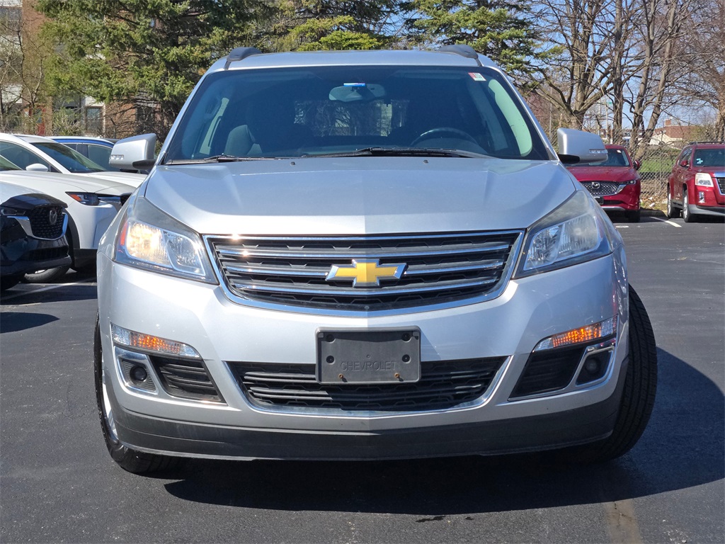 2013 Chevrolet Traverse 1LT photo 4