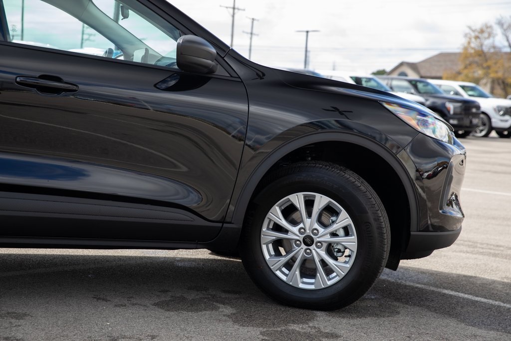 2025 Ford Escape Active photo 4