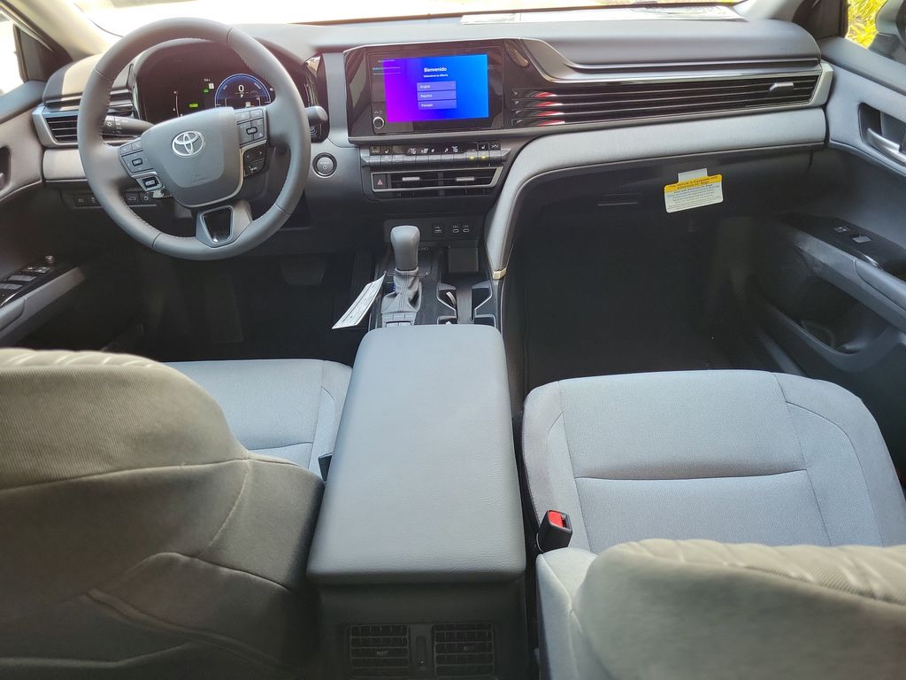 2025 Toyota Camry LE photo 15