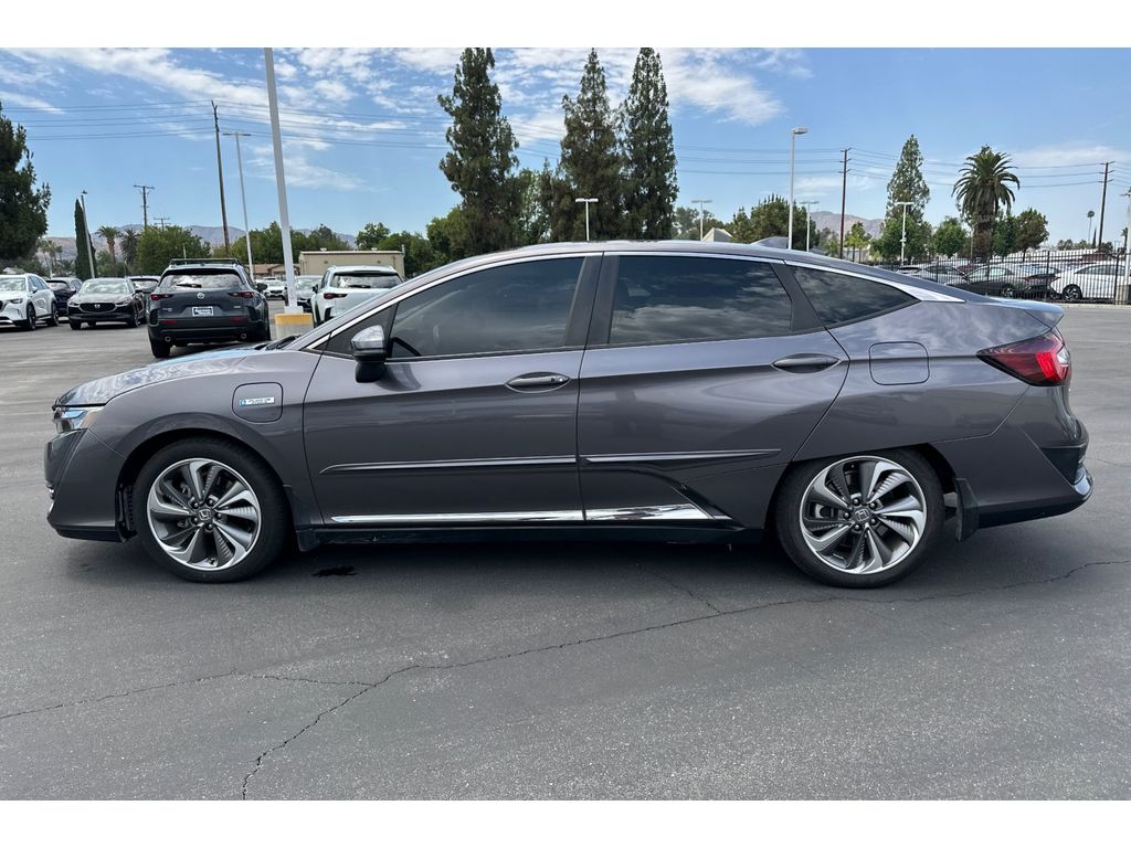 Used 2018 Honda Clarity Touring with VIN JHMZC5F3XJC003533 for sale in Loma Linda, CA