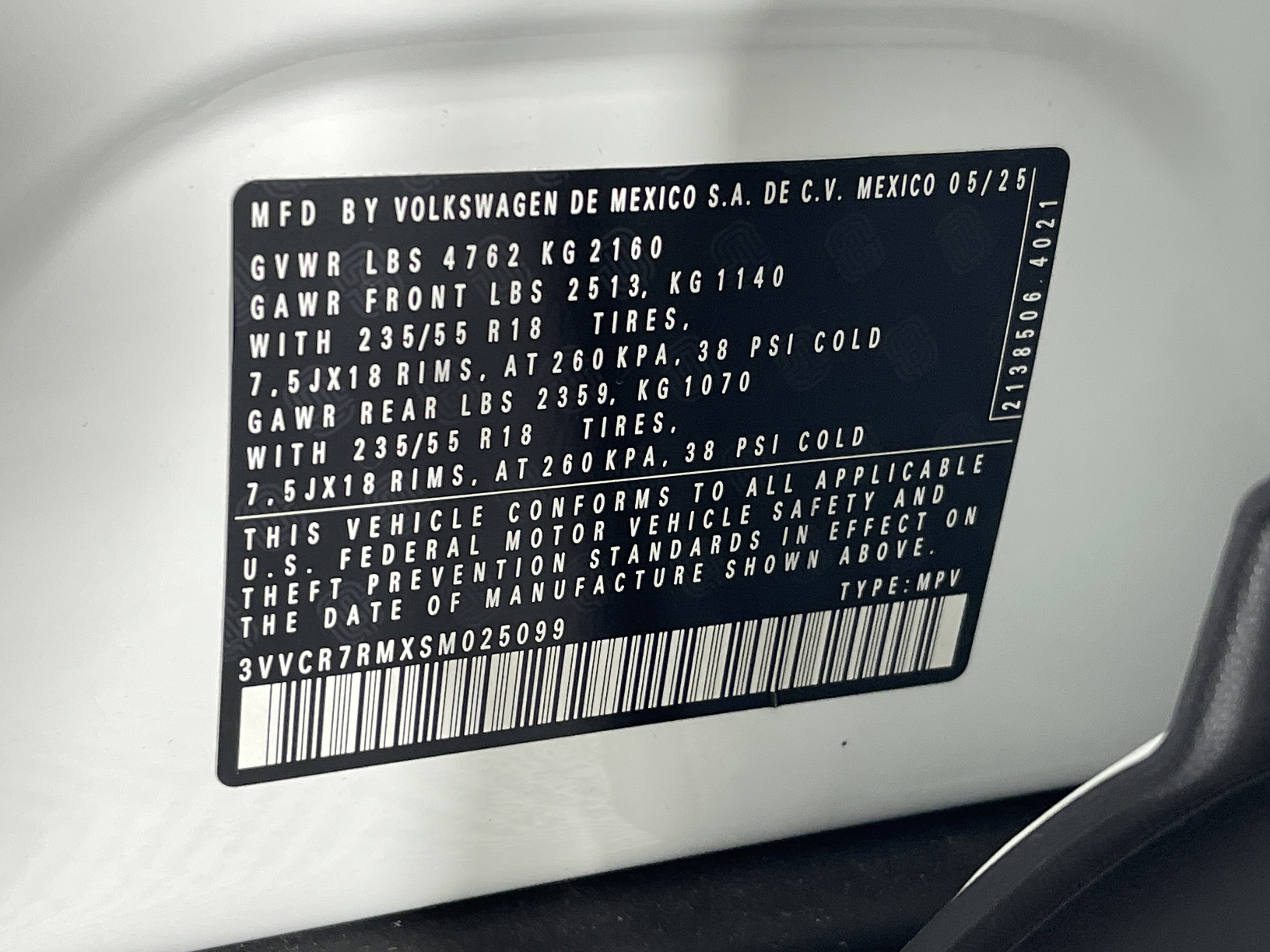 2025 Volkswagen Tiguan S photo 7