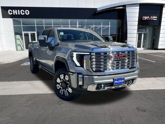 2025 GMC Sierra 2500HD Denali's photo