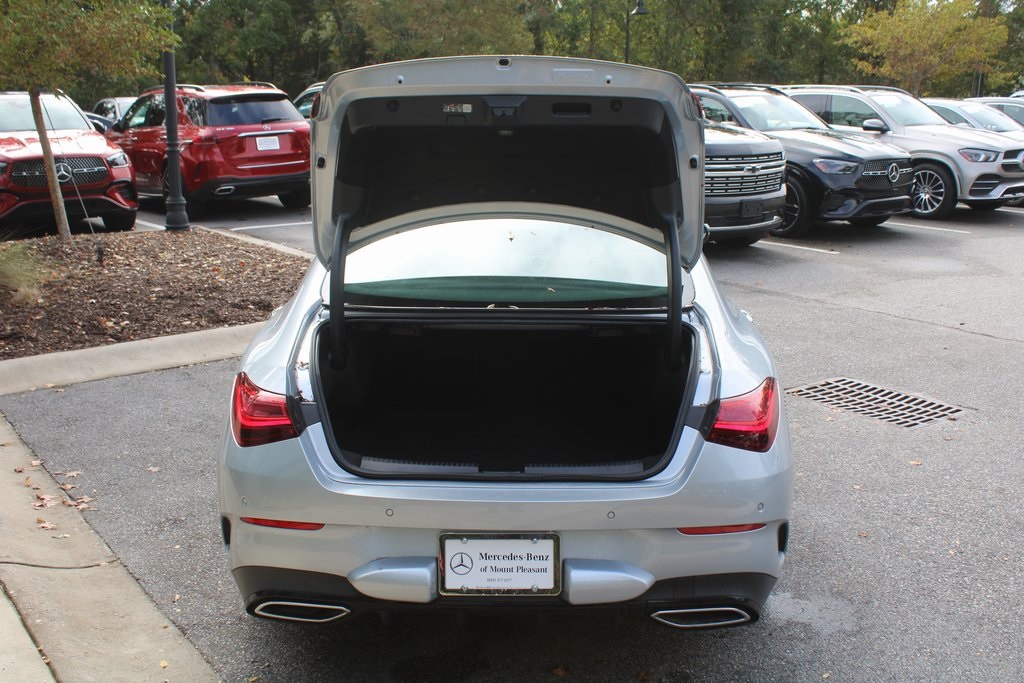 2025 Mercedes Benz CLA 250 photo 4