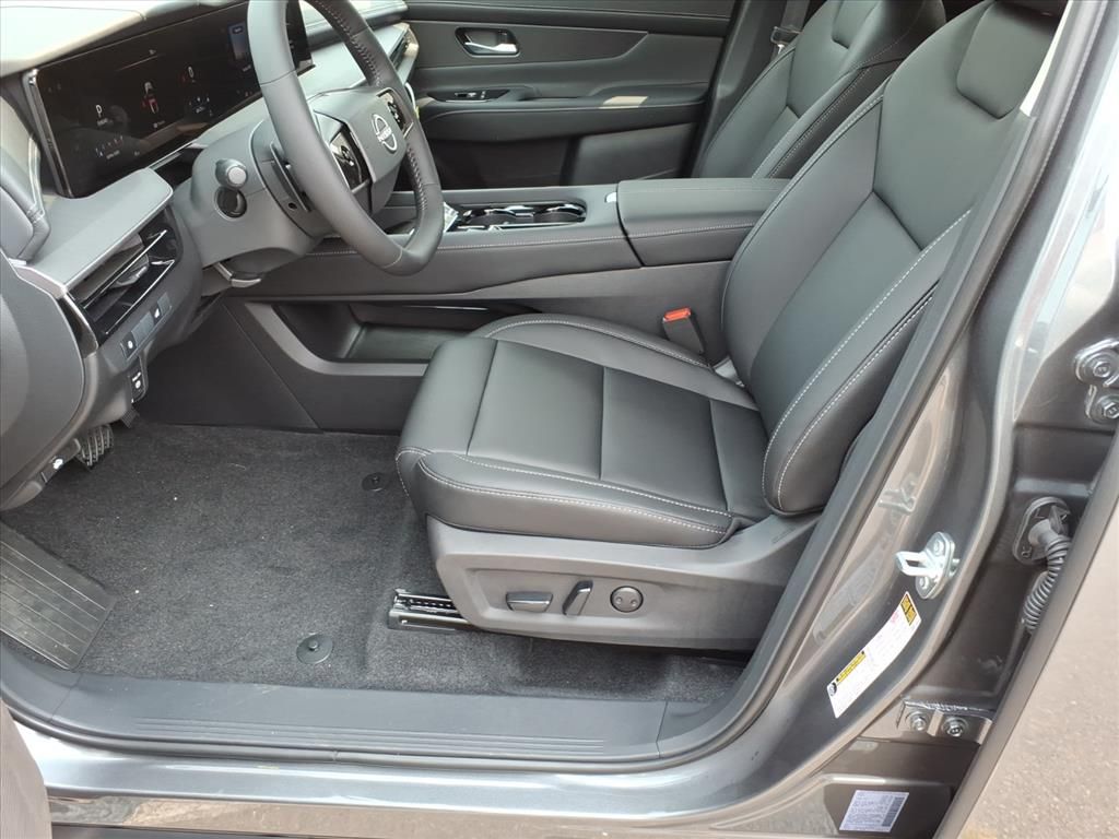 2025 Nissan Murano SV photo 10