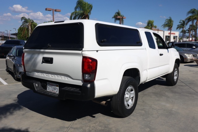 2022 Toyota Tacoma SR photo 3