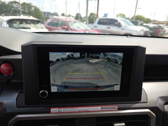 2025 Toyota Tacoma TRD Sport 4x4 Double Cab photo 17