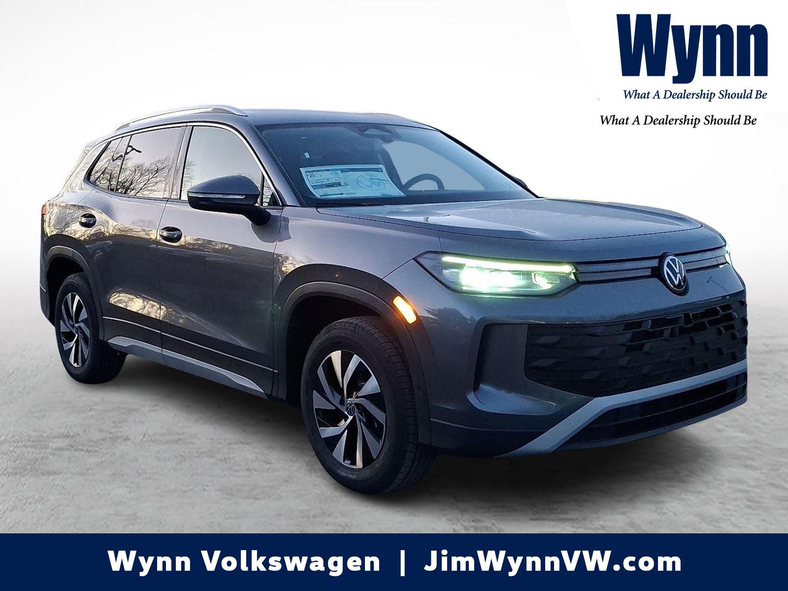 2026 Volkswagen Tiguan S's photo