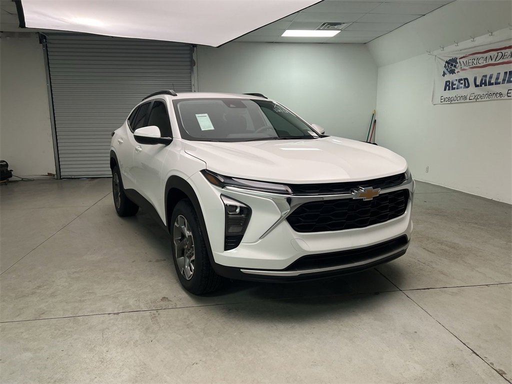 2026 Chevrolet Trax LT's photo