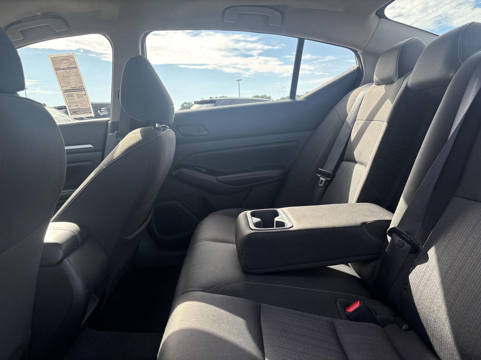 2023 Nissan Altima 2.5 SV photo 15