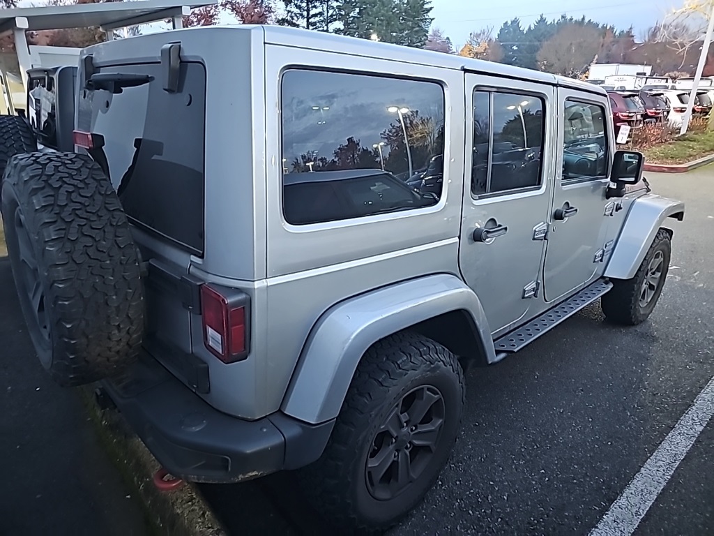 2017 Jeep Wrangler Unlimited Rubicon Recon photo 3