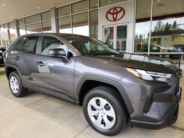 2025 Toyota RAV4 LE photo 2