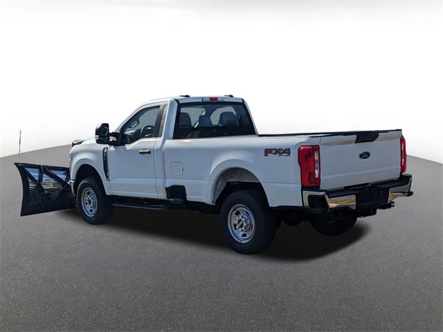 2024 Ford F-350 XL photo 4
