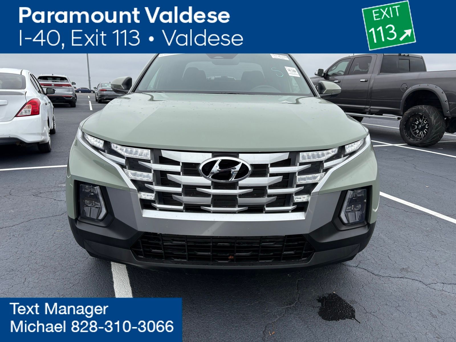 2024 Hyundai Santa Cruz SEL photo 2