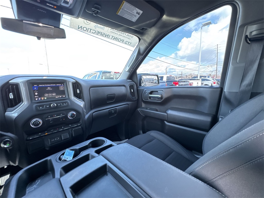 2024 Chevrolet Silverado 1500 Custom Trail Boss photo 8