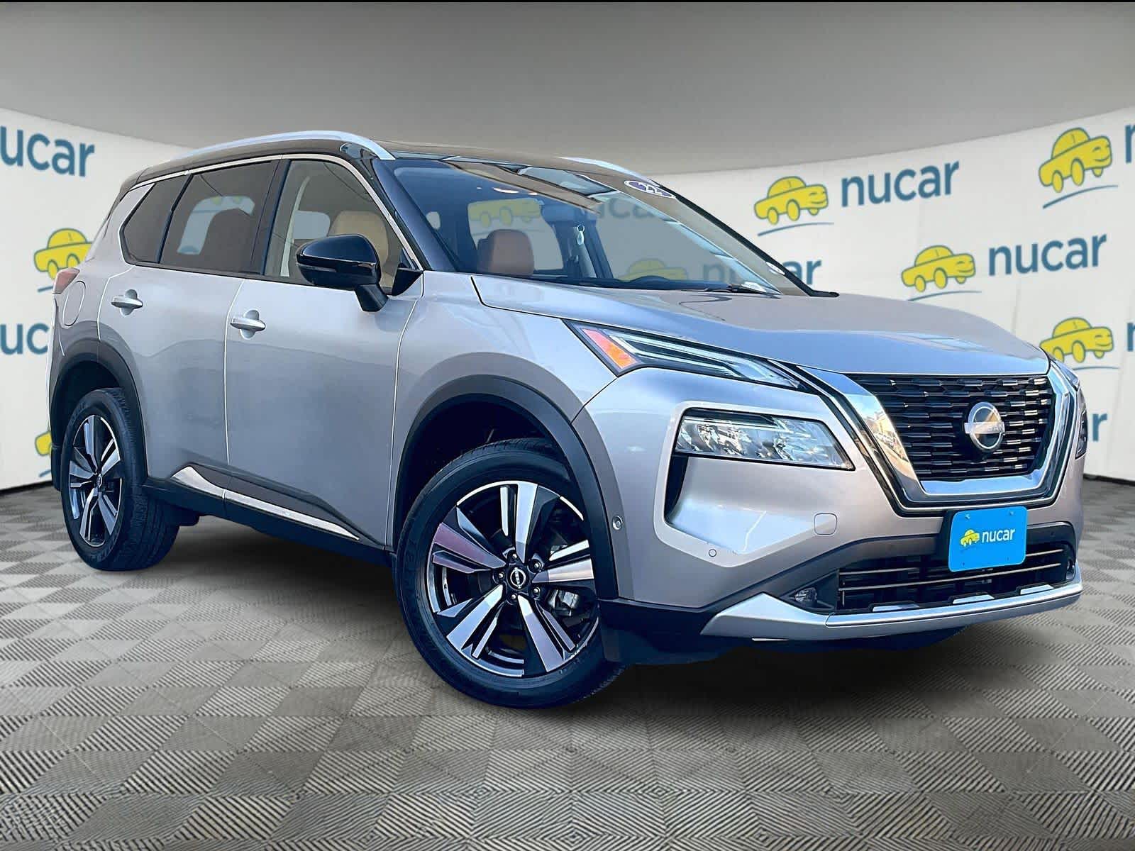 2022 Nissan Rogue Platinum's photo