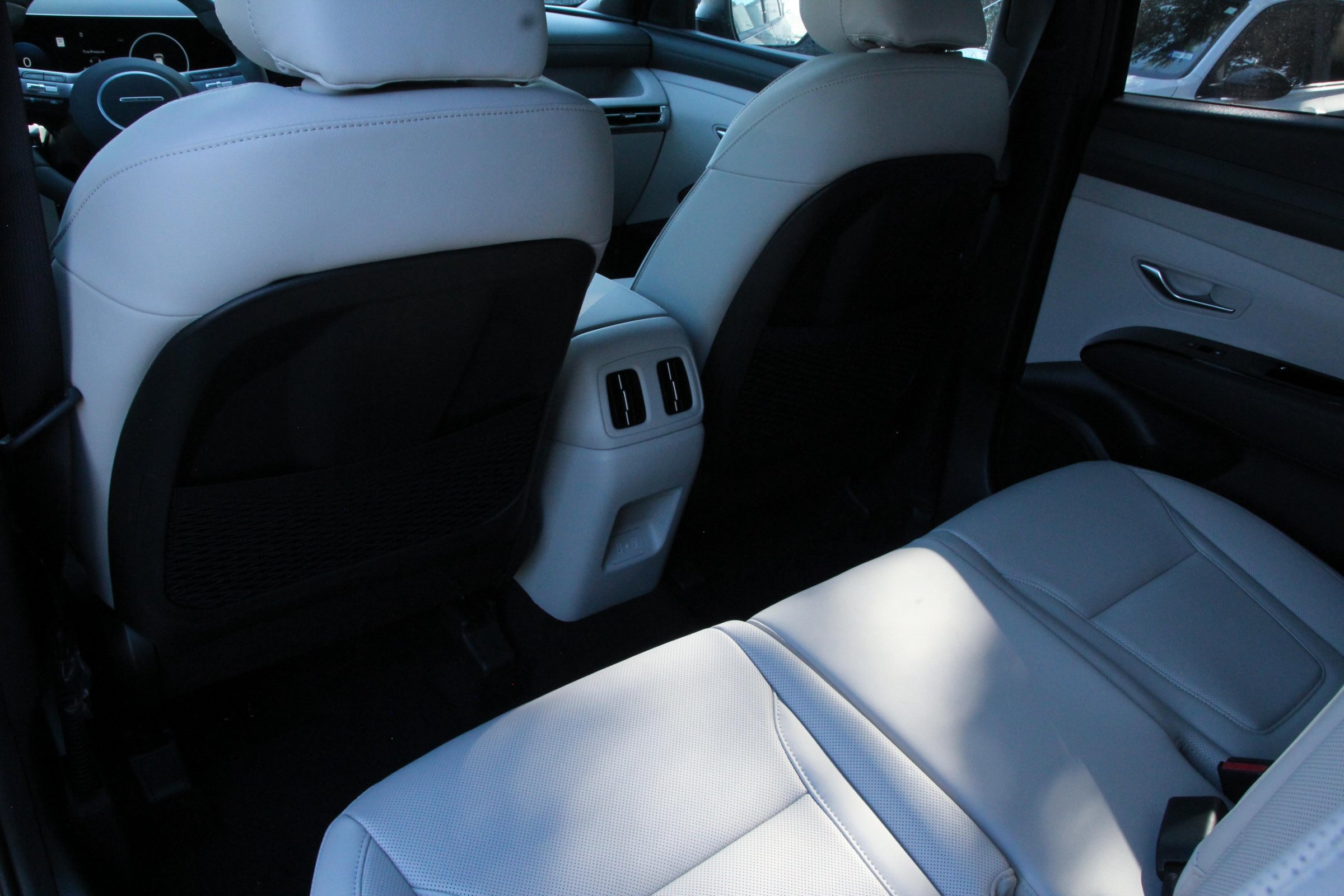 2026 Hyundai Tucson Limited photo 16
