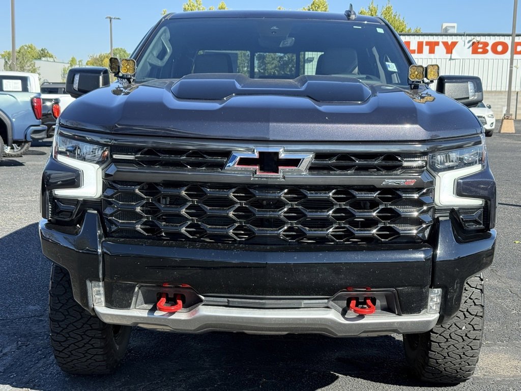 2023 Chevrolet Silverado 1500 ZR2 photo 3