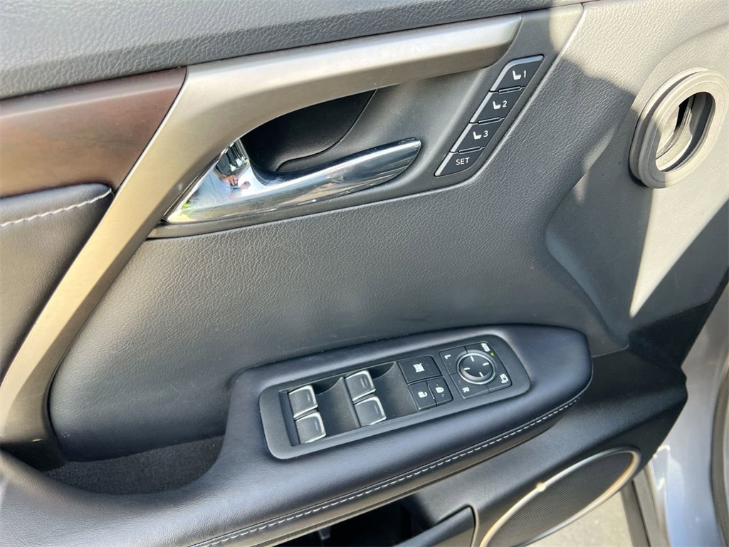 2021 Lexus RX 350 photo 11