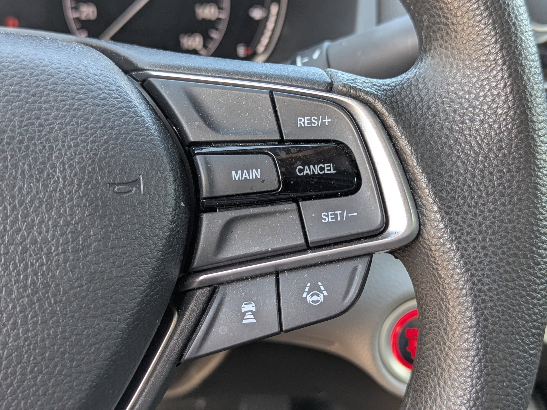 2020 Honda Accord EX photo 32