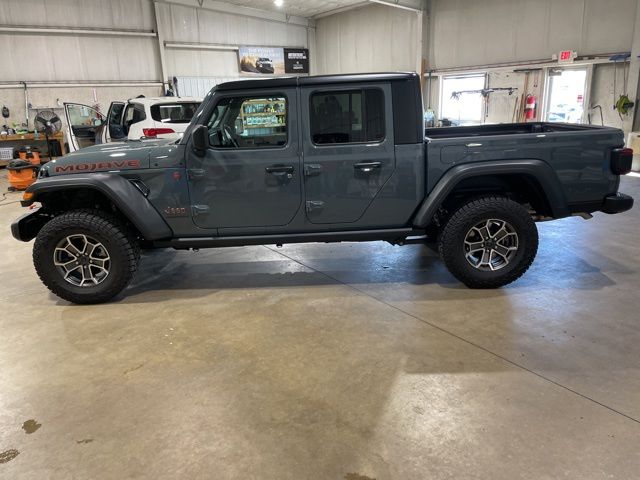 2025 Jeep Gladiator Mojave photo 6