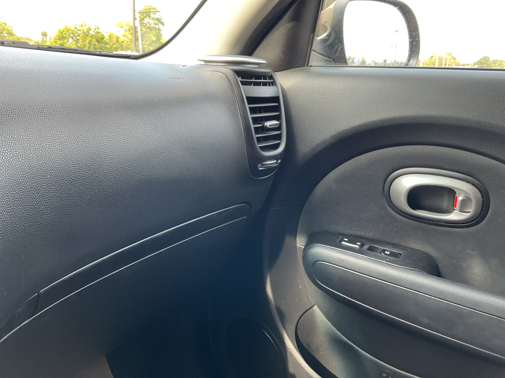 2014 Kia Soul Base photo 24